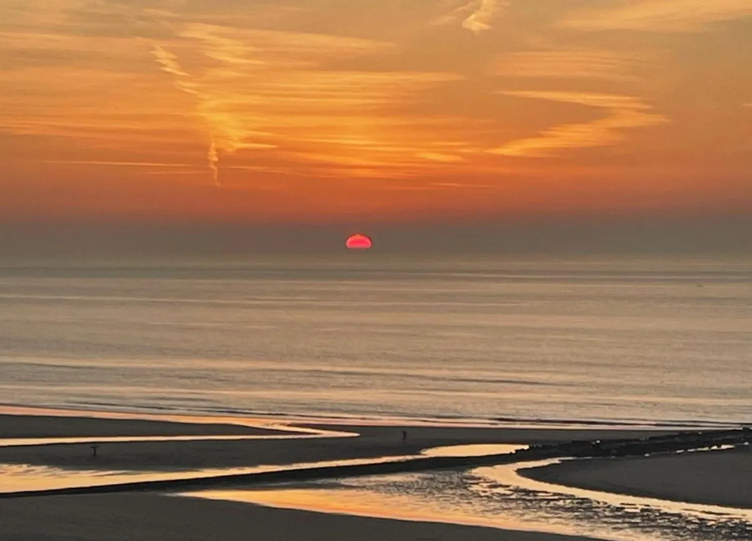 Happy In Oostende - Lovely Apartment With Seaview At The Beach 0*, Остенде Бельгия